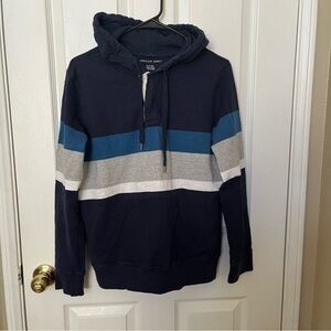 American Eagle shirt hoodie